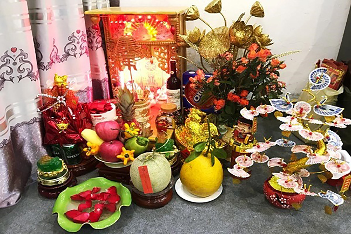 cách xác đinh hướng bàn thờ